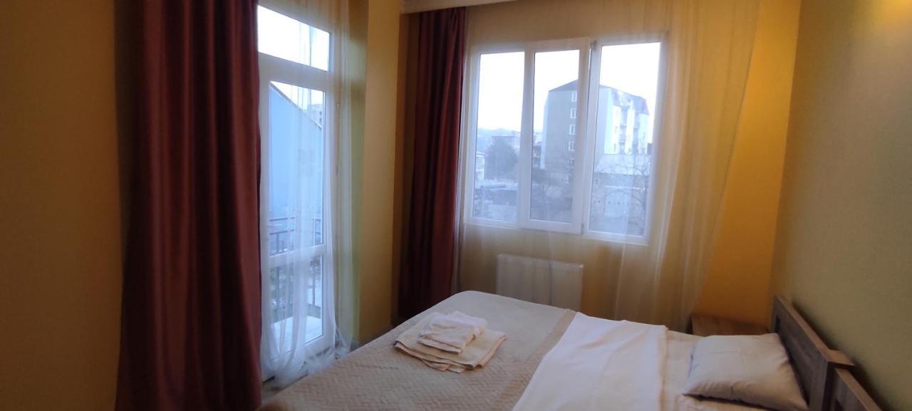 Femily Hotel In Batumi Mareti Str 2 Экстерьер фото